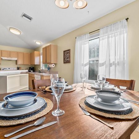Heart Of The Waves - 3Br & 2Ba Beach Retreat - New Hot Tub - Outside Patio With Grill & Seating, Steps To Fun! Melbourne Exterior foto