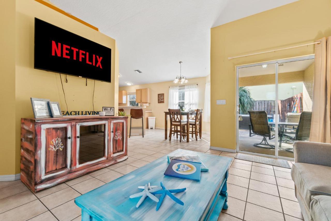 Heart Of The Waves - 3Br & 2Ba Beach Retreat - New Hot Tub - Outside Patio With Grill & Seating, Steps To Fun! Melbourne Exterior foto