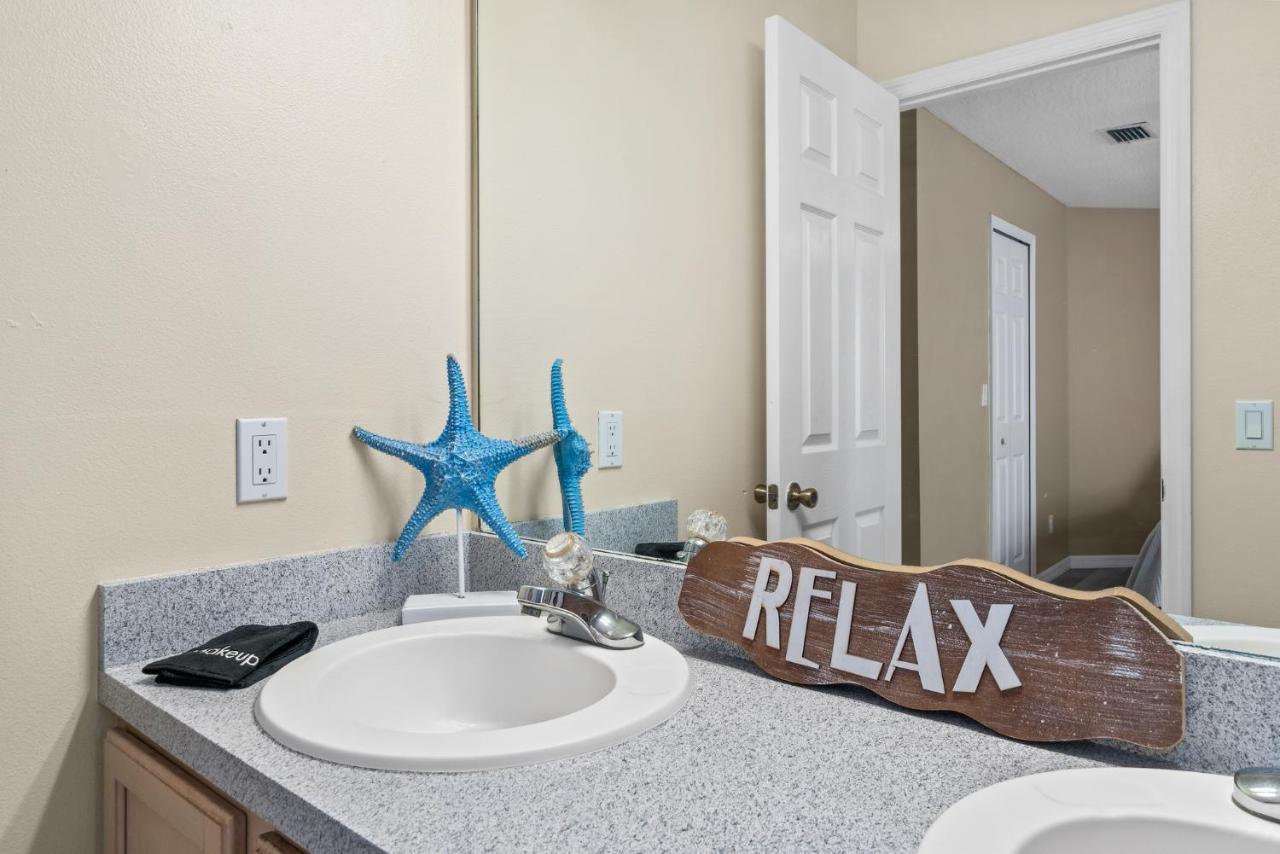 Heart Of The Waves - 3Br & 2Ba Beach Retreat - New Hot Tub - Outside Patio With Grill & Seating, Steps To Fun! Melbourne Exterior foto